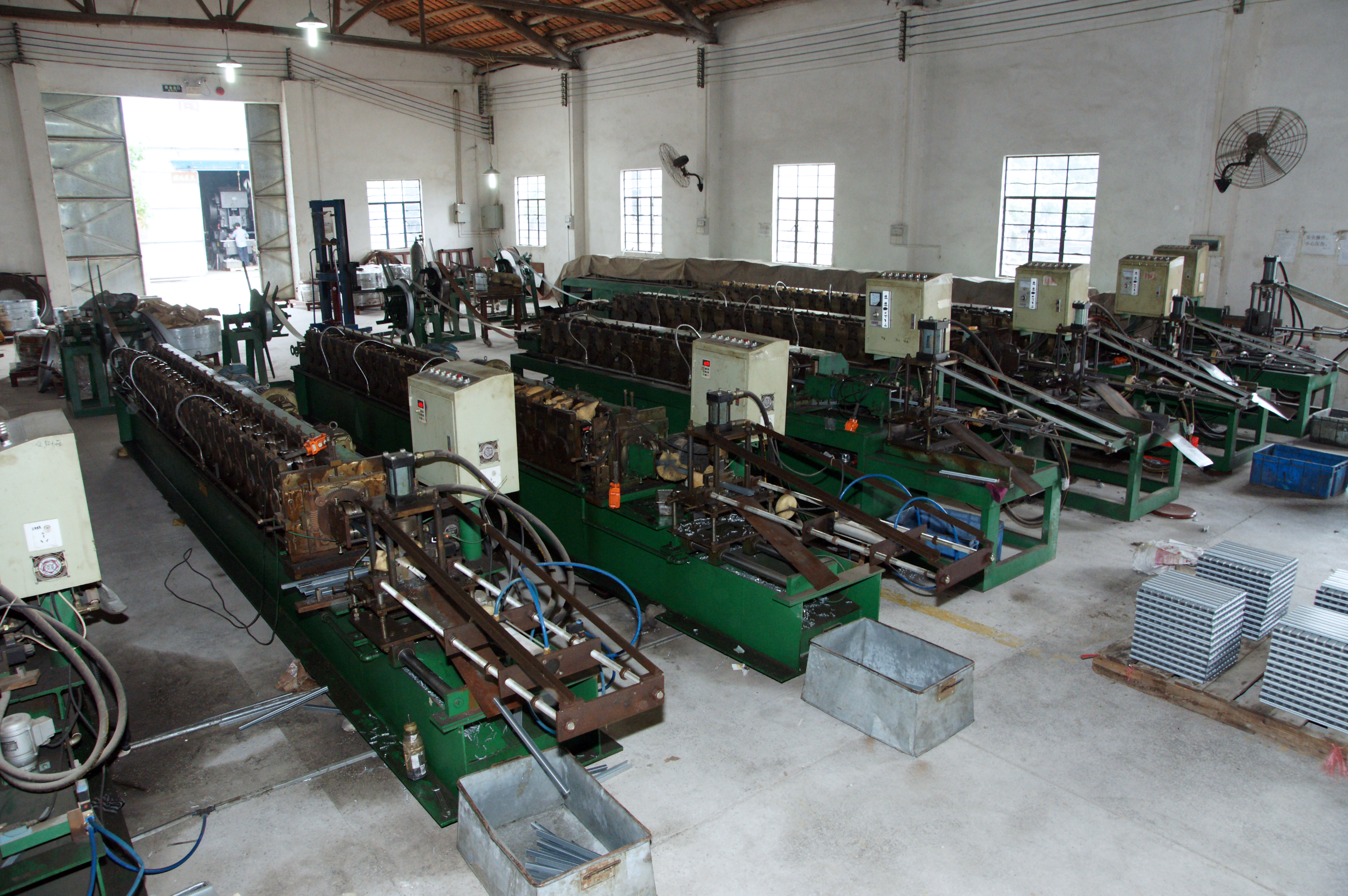 意大利DONATI-SRL公司將采購(gòu)我司的氣彈簧